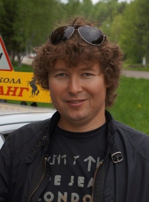 Павлов Александр Петрович - сотрудник автошколы «Мустанг»