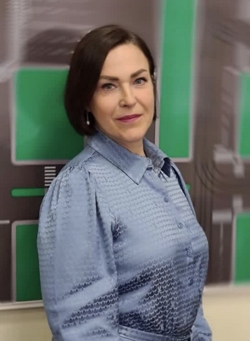 Алексеева Виктория . - сотрудник автошколы «Мустанг»