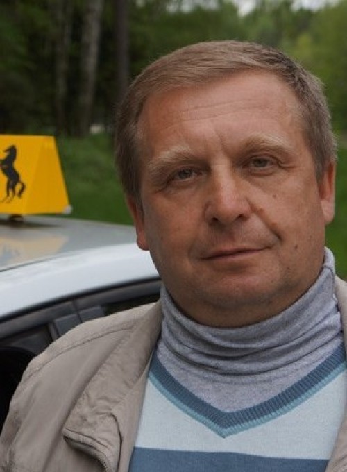 Морозов Сергей Алексеевич - сотрудник автошколы «Мустанг»