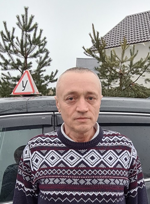 Шкурин Сергей Васильевич - сотрудник автошколы «Мустанг»